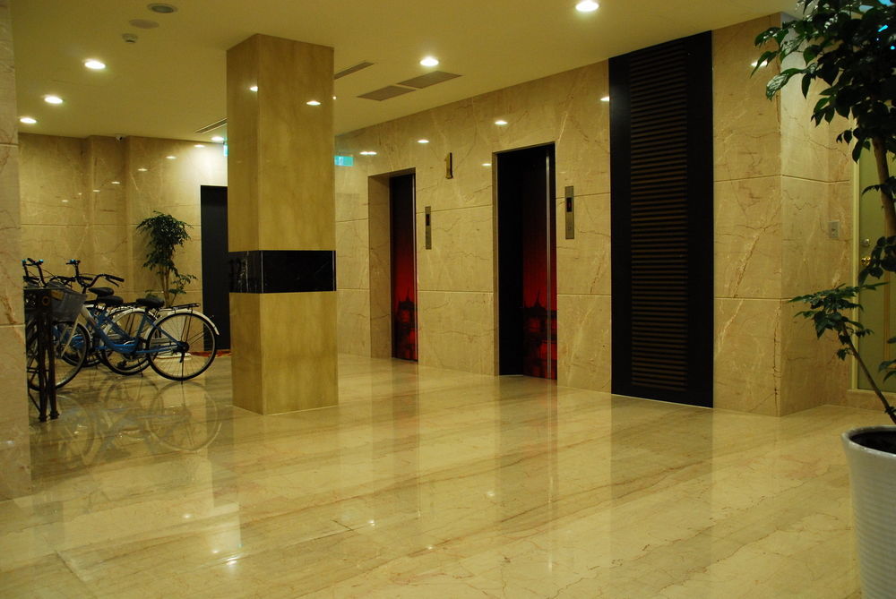 Maple Hotel Tainan Esterno foto